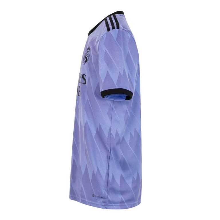 MAILLOT-REAL-MADRID-EXTERIEUR-2022-2023-2.jpg