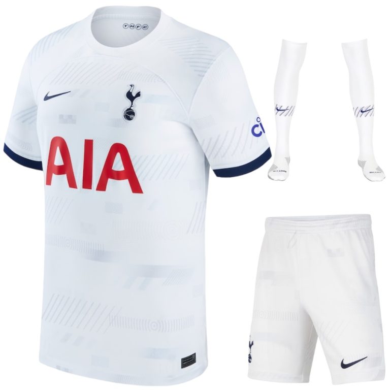 tottenham home shorts