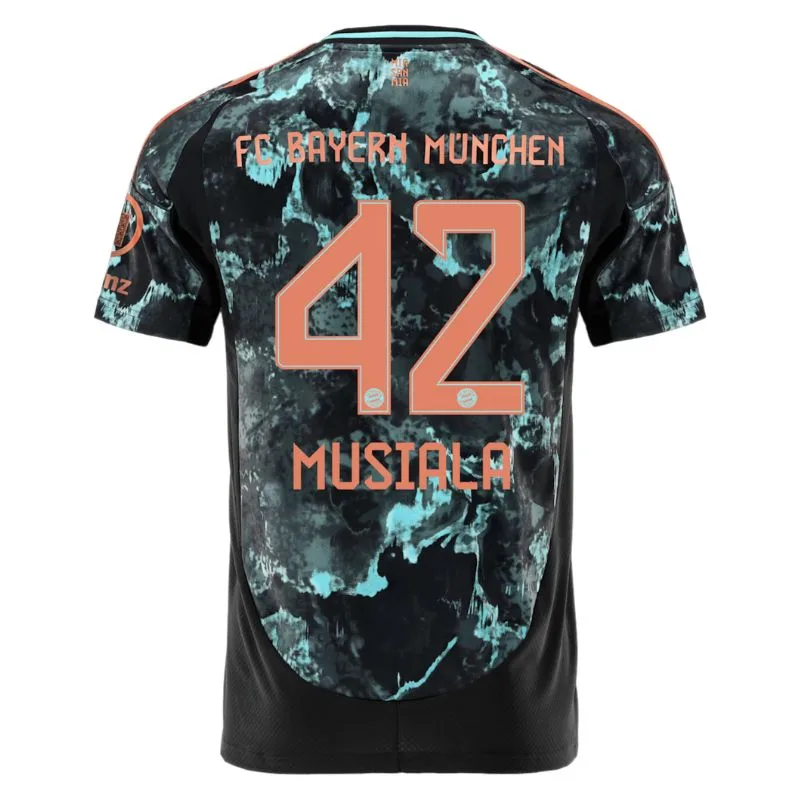 Maillot-Bayern-Munich-Exterieur-2024-2025-Musiala-2.jpg