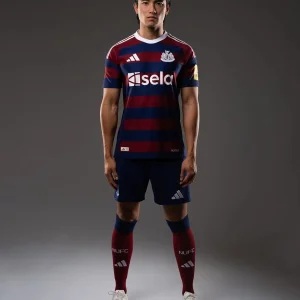 Nyukasl səfər matçı Forması 2024 2025