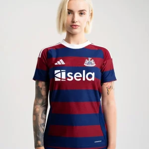 Nyukasl Səfər Forması 2024 2025 Qadınlar