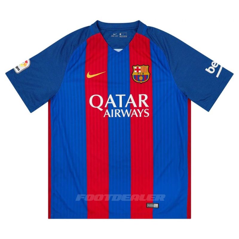 Maillot Barca Domicile 2016 2017 Suarez