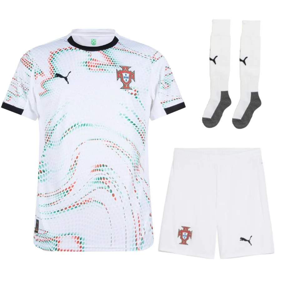 https://footsoccerpro.co/wp-content/uploads/2025/01/Short-Portugal-Exterieur-2025-2026.jpg