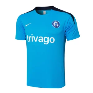 Conjunto de camiseta y pantalones cortos azul claro del Chelsea 2024-2025