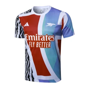 Camiseta y pantalón corto azul y rojo del Arsenal 2024-2025