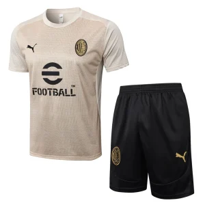 Conjunto de camiseta y pantalón corto beige del AC Milan 2024-2025