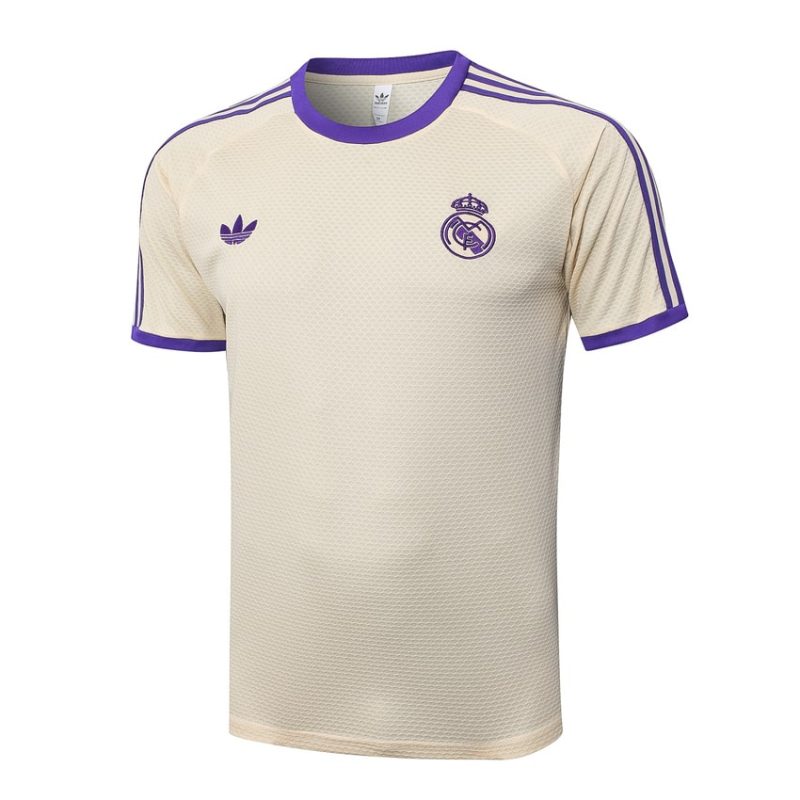 Ensemble Maillot Short Real Madrid 2025 2026 Beige Violet (2) Ensemble Maillot Short Real Madrid 2025 2026 Beige Violet