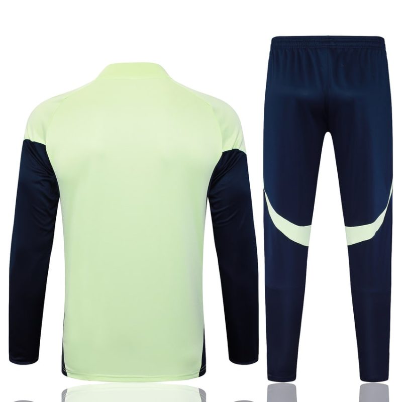 Survetement Real Madrid Training 2025 2026 Vert Clair (3) Survetement Real Madrid Training 2025 2026 Vert Clair