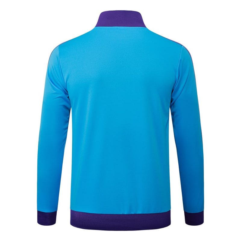 Giacca Tuta Real Madrid 2025 2026 Azzurro Cielo (2) Giacca tuta Real Madrid 2025 2026 Azzurro Cielo