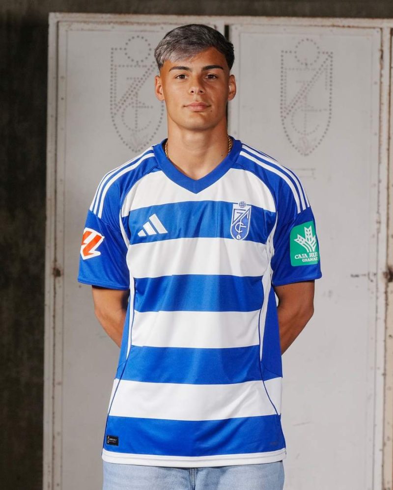 Maillot Granada CF Exterieur 2025 2026 (2) Maillot Granada CF Exterieur 2025 2026 (2)