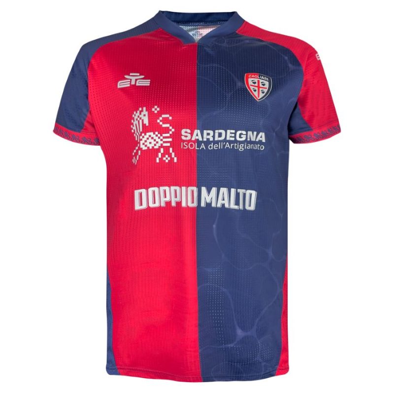 Maillot Kit Enfant Cagliari Domicile 2025 2026 (6) Maillot Kit Enfant Cagliari Domicile 2025 2026 (6)