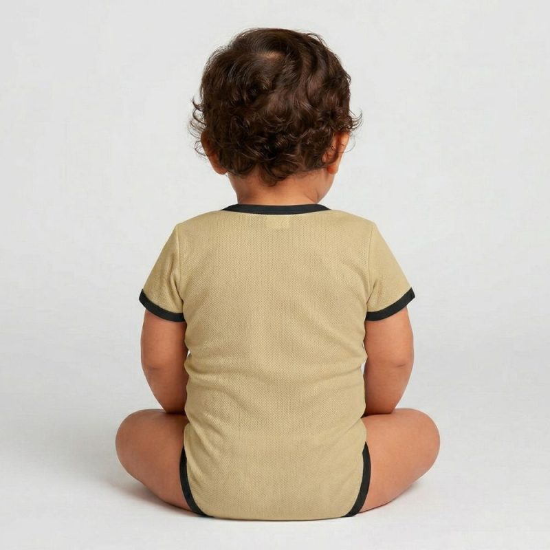 Body da trasferta del Barcellona per neonati 2025-2026 (2) Body da trasferta del Barcellona per neonati 2025-2026 (2)