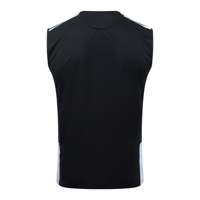Debardeur-Short-Real-Madrid-2025-2026-Noir-Charbon-3.jpg Debardeur-Short-Real-Madrid-2025-2026-Noir-Charbon-3.jpg