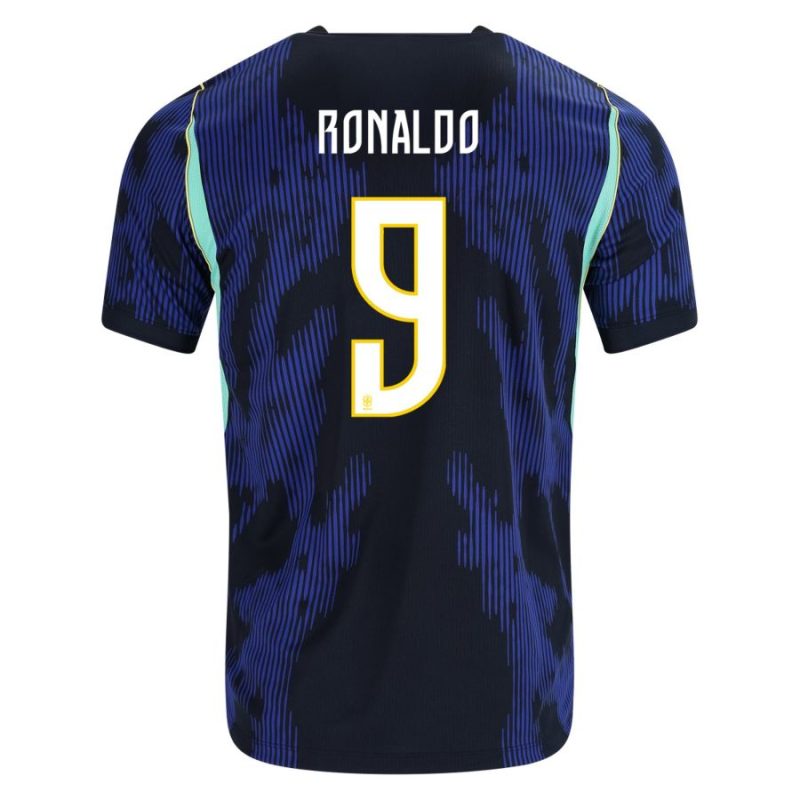 Maillot-Bresil-Exterieur-2026-2027-Ronaldo-2.jpg Maillot-Bresil-Exterieur-2026-2027-Ronaldo-2.jpg