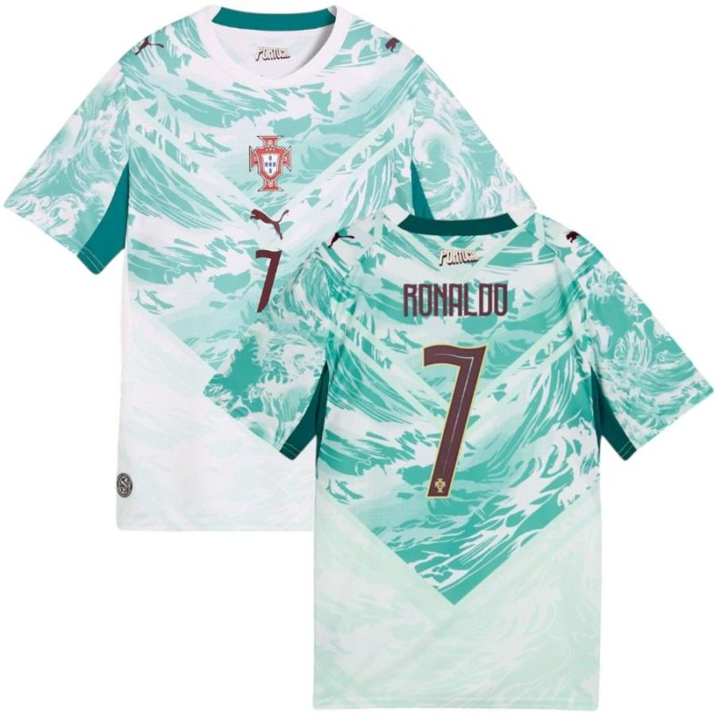 Maillot-Enfant-Portugal-Exterieur-2026-2027-Ronaldo-1.jpg Maillot-Enfant-Portugal-Exterieur-2026-2027-Ronaldo-1.jpg