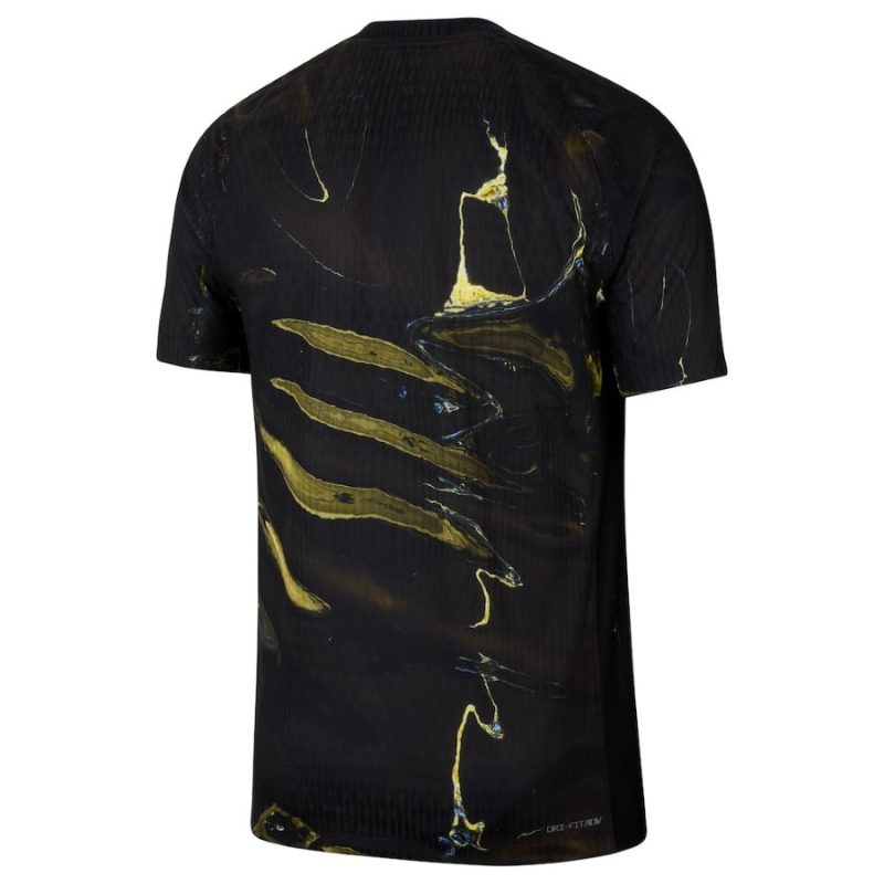 Maillot-Match-PSG-Jordan-Night-Edition-2025-2026-2.jpg Maillot-Match-PSG-Jordan-Night-Edition-2025-2026-2.jpg