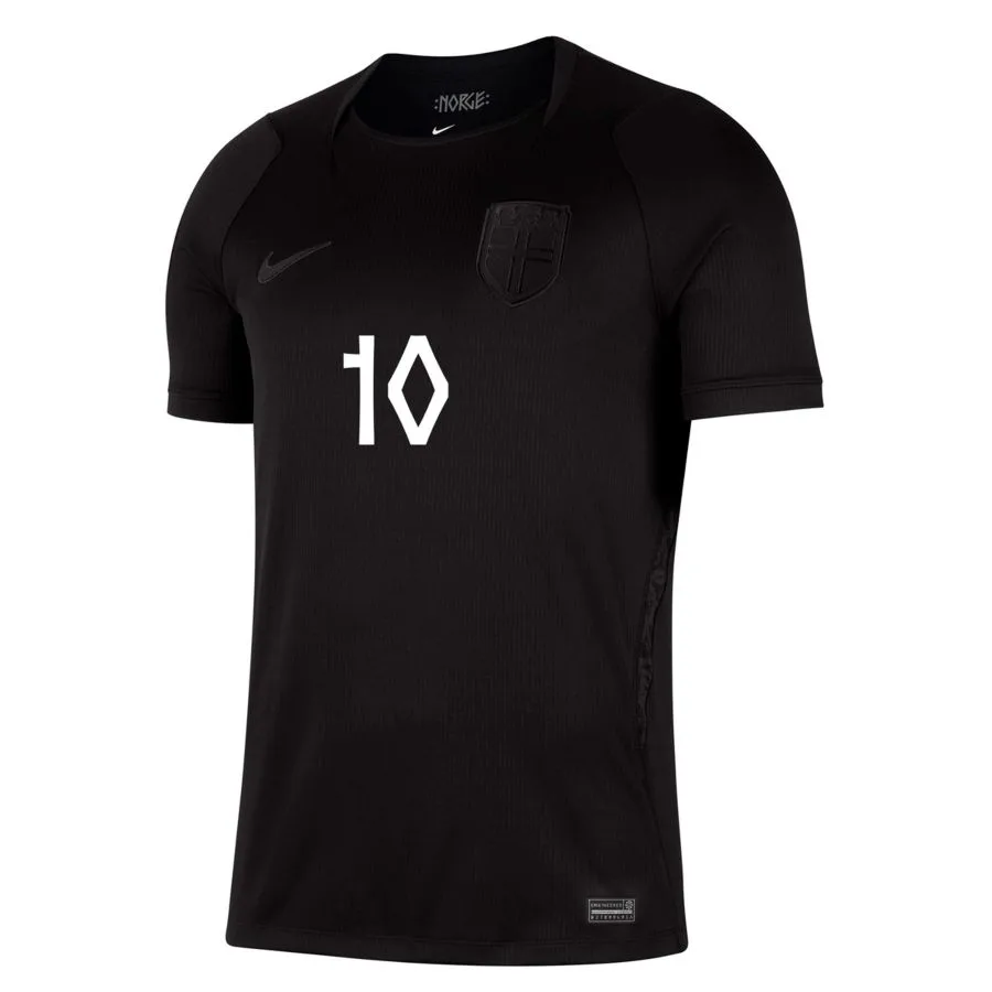 Jersey-Norway-Away-2026-2027-Odegaard-3.jpg
