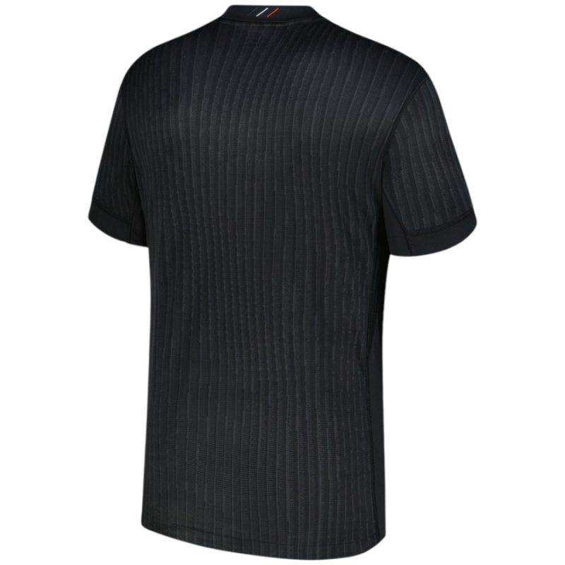 Maillot-PSG-Jordan-Fourth-2025-2026-2.jpg Maillot-PSG-Jordan-Fourth-2025-2026-2.jpg