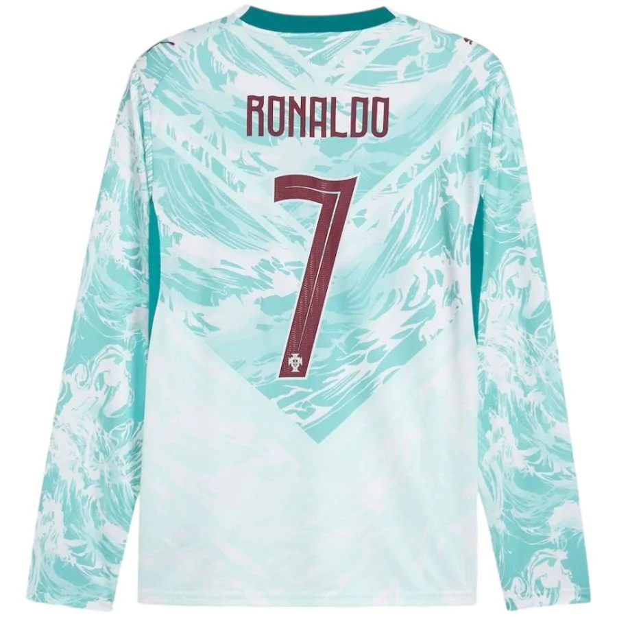 Portugal Auswärtstrikot 2026-2027 Ronaldo Langarm 4.jpg