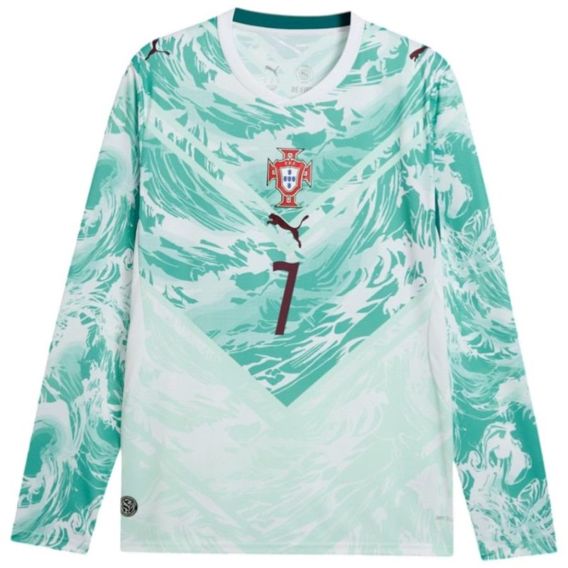 Maillot-Portugal-Exterieur-2026-2027-Ronaldo-Manches-Longues-5.jpg Maillot-Portugal-Exterieur-2026-2027-Ronaldo-Manches-Longues-5.jpg