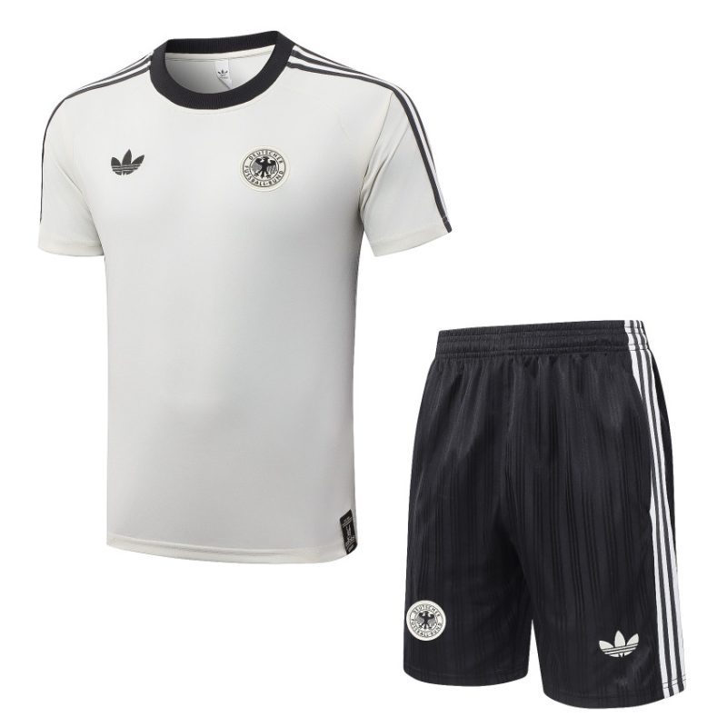 Argentina 2026/2027 Jersey and Shorts Set - Off-White